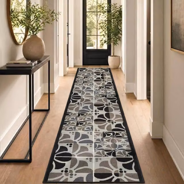 Bravich LTD Daisy Floral Hallway Runner Rug, Grey, W: 66 cm, L: 120 cm – 1