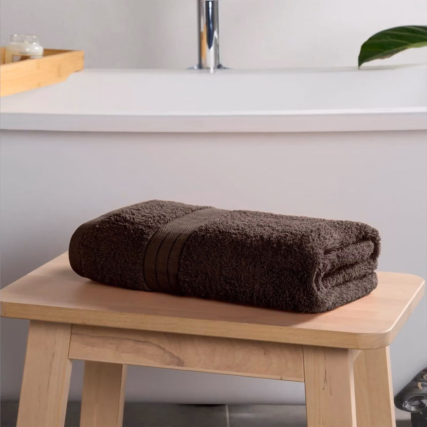 OHS Luxury Fluffy Cotton Terry Bath Towel in Brown – 3