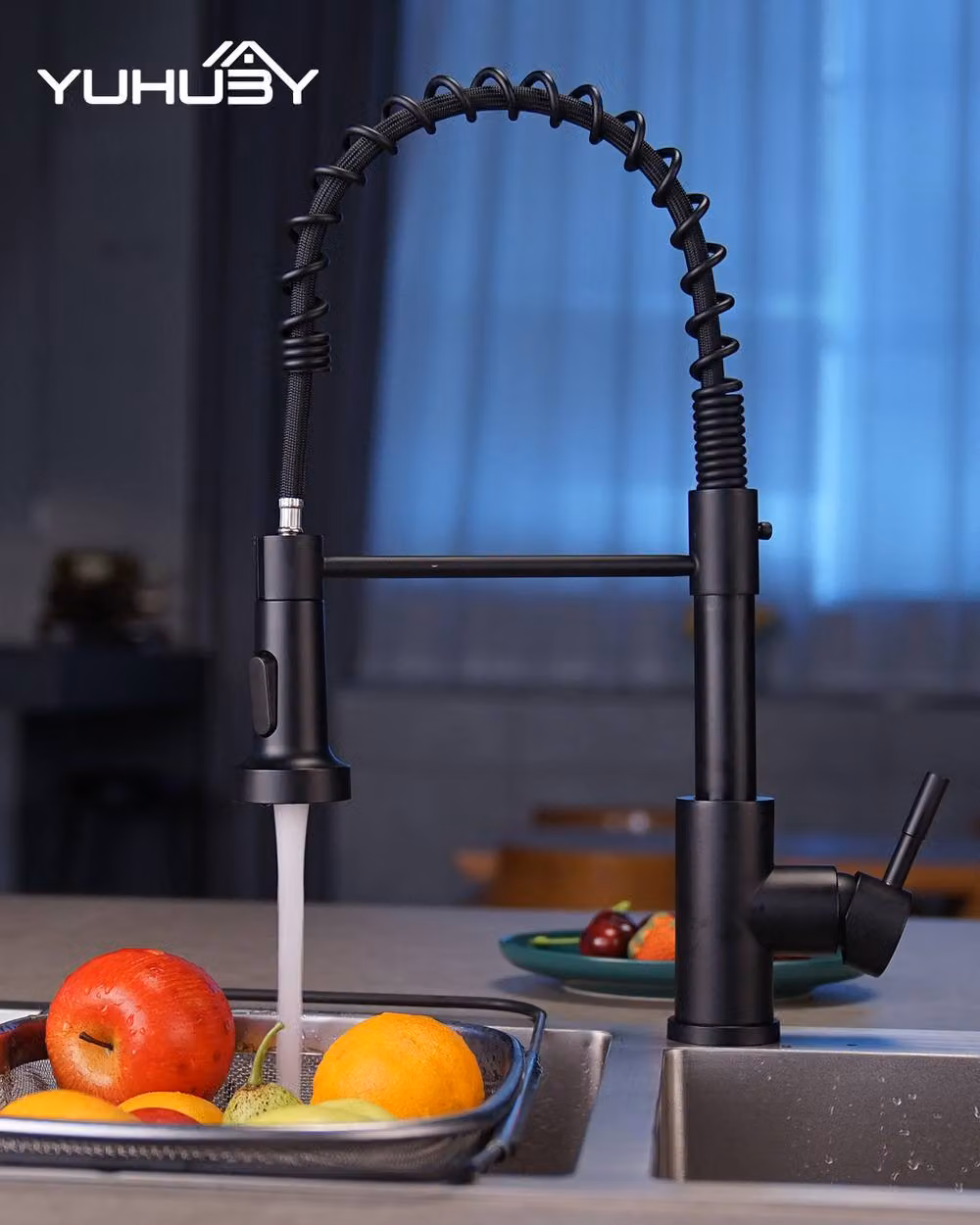 YUHUBY Matt Black Kitchen Tap with 360 Degree Swivel and 2-Mode Pull Out Spray Spout – 2