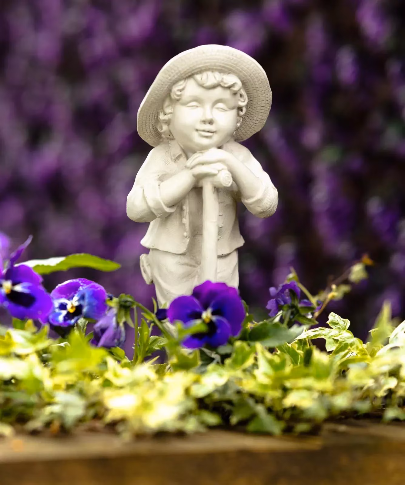 Marco Paul Kids Garden Resin Ornament in White – 4