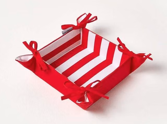 Homescapes Reversible Red Striped Bread Basket with Foldable 100% Cotton Fabric Liner – 1