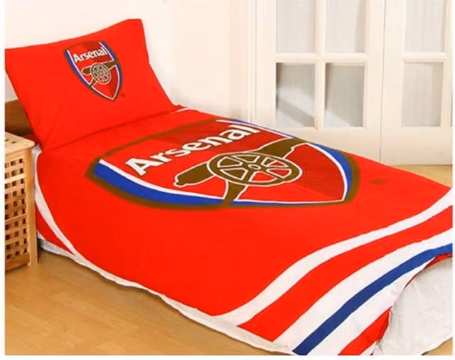 Arsenal FC Pulse Reversible Single Duvet Cover and Pillowcase Set in Red, W/D/H: 135 x 200 cm and 50 x 75 cm