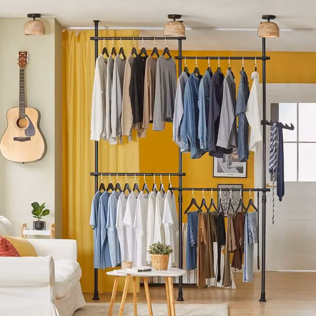 SoBuy Black Adjustable Telescopic Clothes Rail with L-Shaped or One-Line Configuration – 1