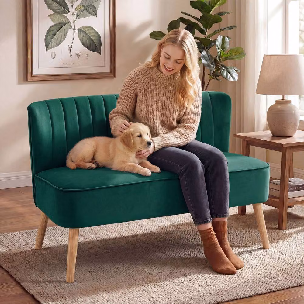 STILVORA Two-Seater Velvet Upholstered Sofa in Green with Rubberwood Legs – 6