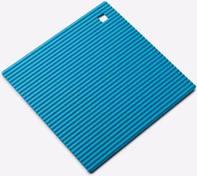 Zeal Silicone Square Non-Slip Hot Mat Trivet in Turquoise Blue, W/D/H: 18 x 18 x 1 cm