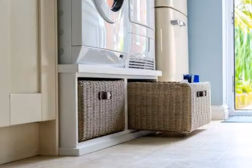 Statement Furniture Tetbury Double Washing Machine Pedestal and Dryer Stand with Rattan Baskets in White, H: 41 cm – 2