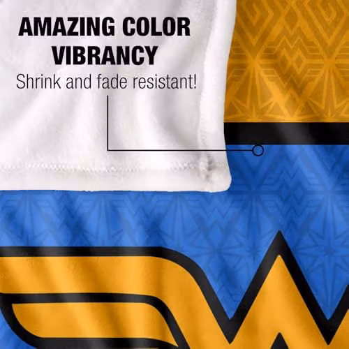 DC Comics Wonder Woman Super Soft Microfibre Throw Blanket, Multicolour, W: 152 cm, D: 127 cm – 4