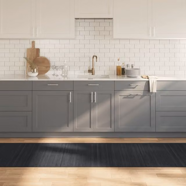 Berkfield Home Rectangular Bamboo Rug in Grey, W/D/H: 80 x 300 cm