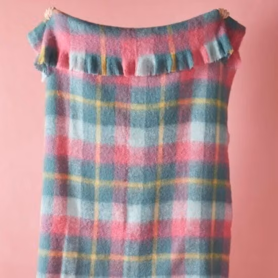 Bluebellgray Highland Check Wool Throw in Petrol, Pink and Multicolour, W/D/H: 130 x 170 cm