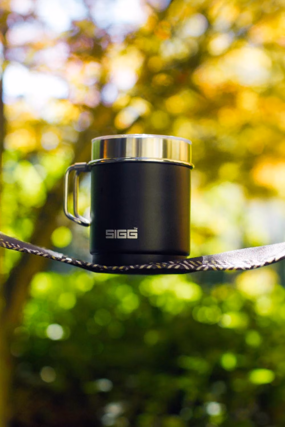 Sigg Stainless Steel Travel Mug with Lid, Black, 300ml – 3