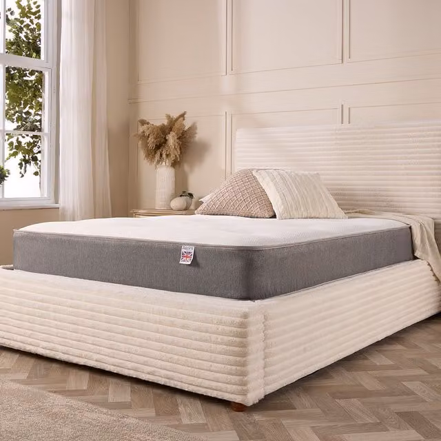 Aspire Hybrid Tufted Bonnell Spring Mattress in White, Small Single
