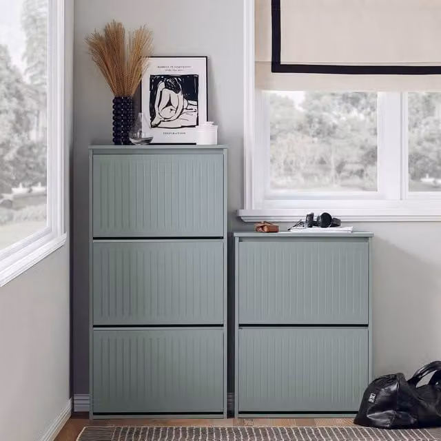 SoBuy Slim Modern Grey Shoe Cabinet with Tilting Compartments and Internal Shelves, W/D/H: 120 x 60.96 x 3 cm
