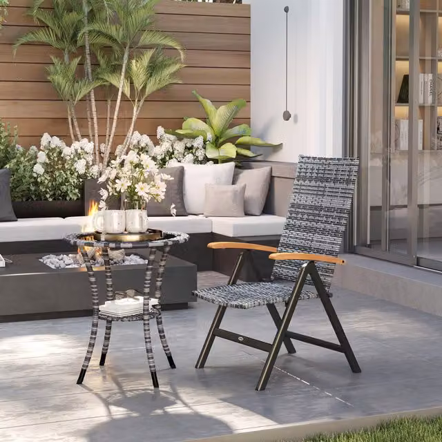 Outsunny Modern Outdoor Folding Rattan Chair with Armrest and Backrest in Light Grey