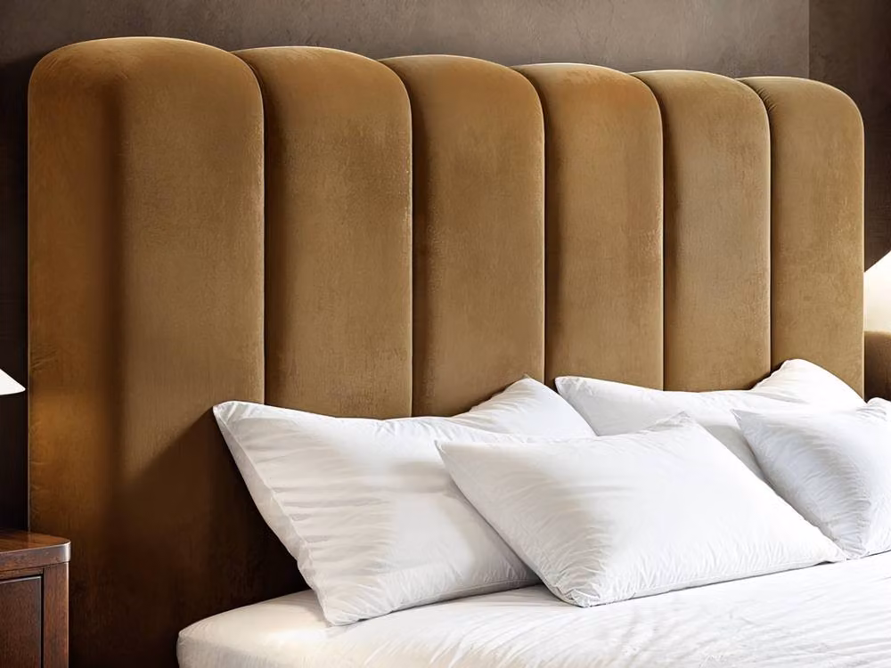 Solace+Co Emilie Ribbed Ottoman Bed in Brown Velvet and Bouclé, W/D/H: 180 x 200 x 114 cm – 2