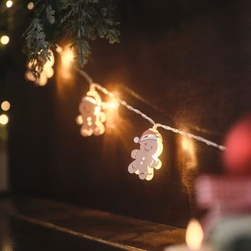 Lights4fun Nostalgic Christmas LED Gingerbread String Lights in White and Multicolour – 2