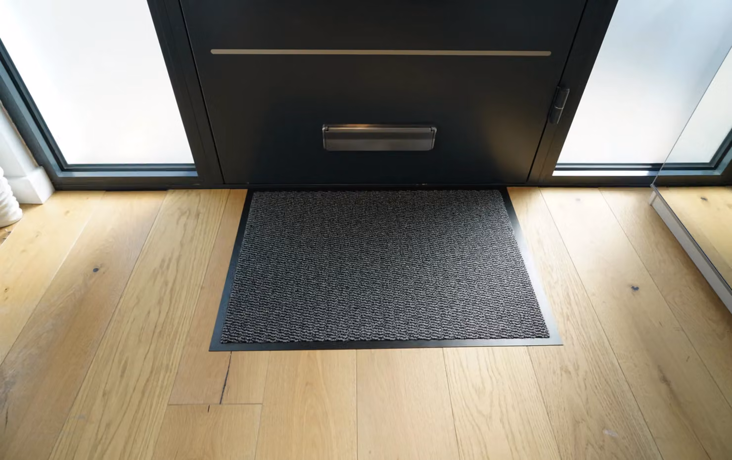 Desire Rugs Grey Herringbone Non-Slip PVC Entrance Mat with Rubber Edge W: 60 cm, D: 80 cm – 4