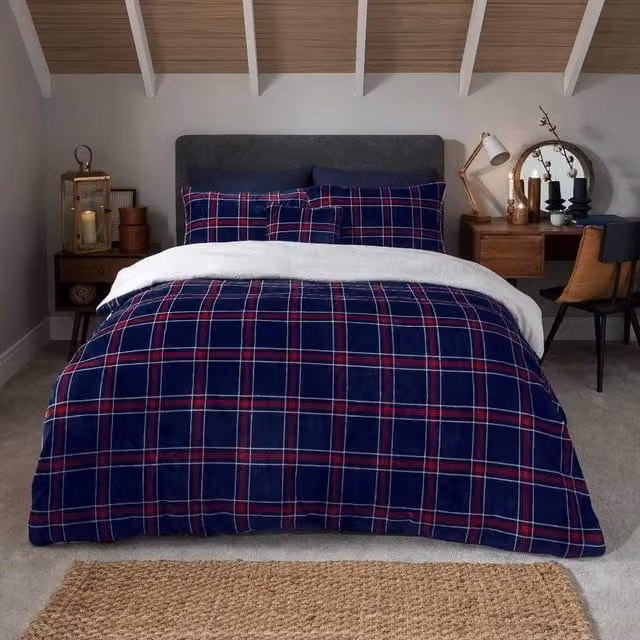 Smart Living Luxury Check Printed Flannel Fleece Duvet Cover and Pillowcase Set in Navy Blue, Single (90 x 200 cm) – 1