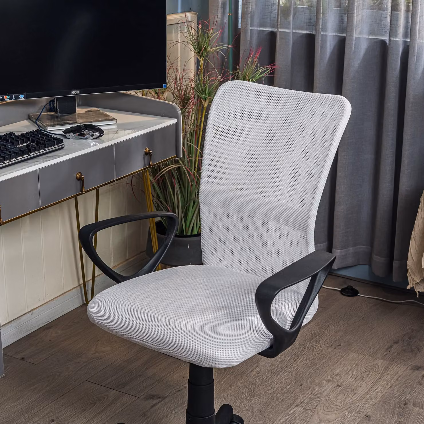 Nordlys Ergonomic Adjustable Office Chair with Armrests and White Fabric Seat on a Nylon Base – 3
