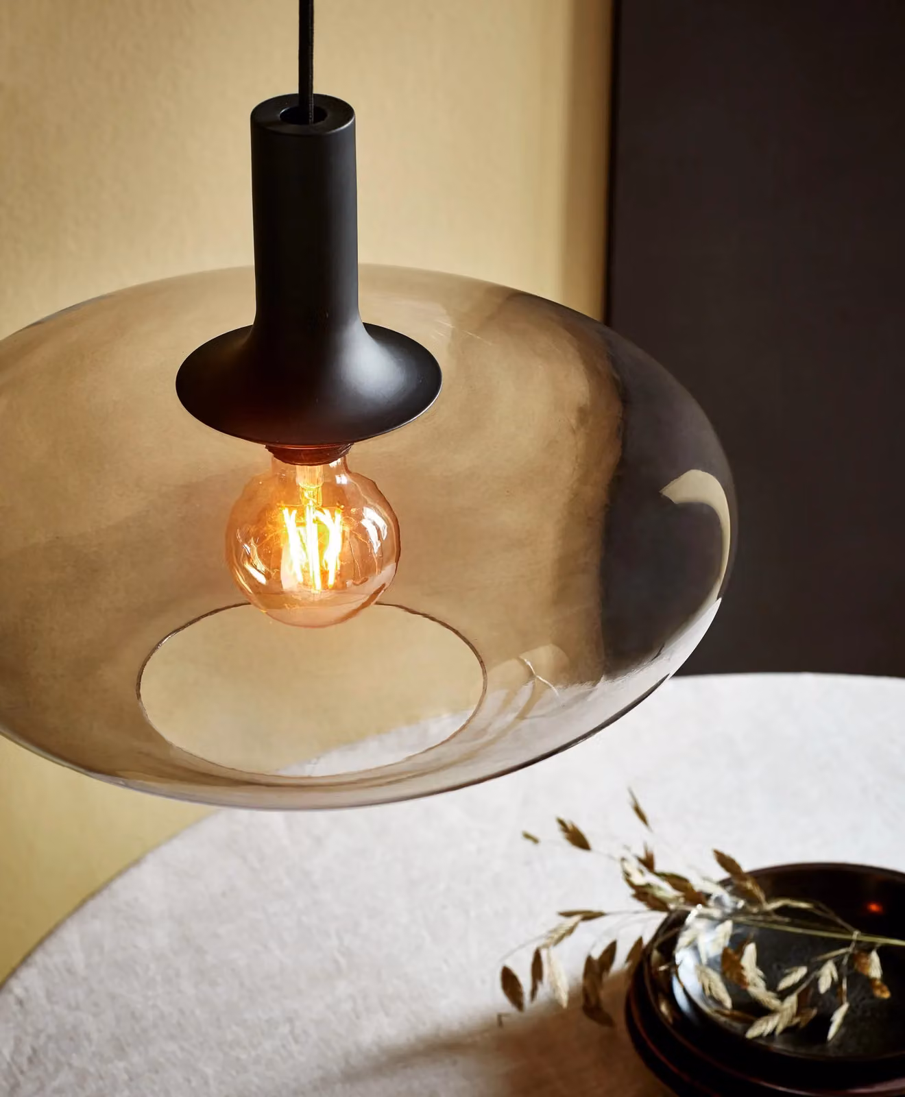 Nordlux Alton Round Pendant Light in Black Glass and Metal, Diameter: 35 cm – 3