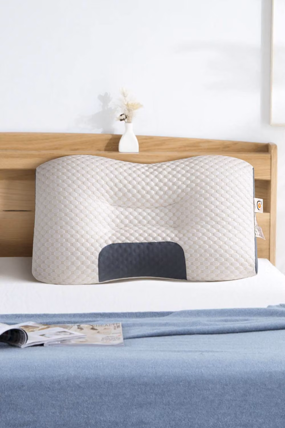 Garden Sanctuary White Knitted Sleep Support Pillow for Adults with Breathable, Cooling and Antibacterial Properties – 2