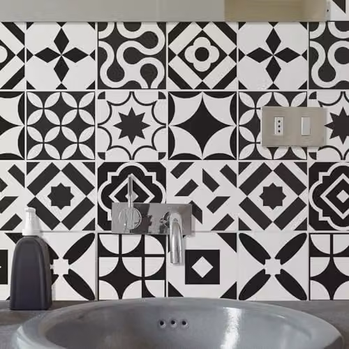 WALPLUS 24 Pcs Geometric Square Tile Stickers, Black and White Self-Adhesive Vinyl Backsplash, 15 cm – 2