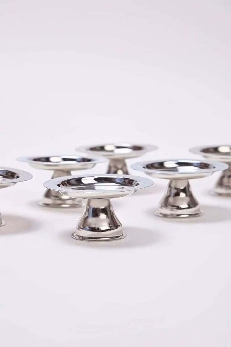 WOVCOR 6-Piece Oval Silver Metal Coffee and Side Serving Tray Set