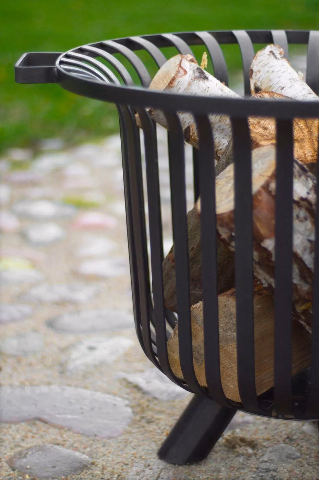 Norfolk Leisure Lifestyle Verona 60cm Metal Fire Basket in Black – 5