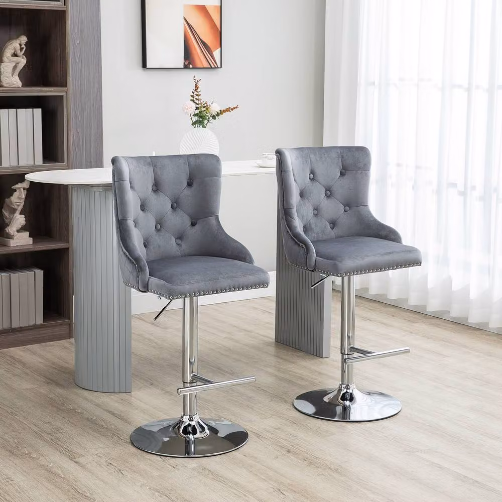 ERGOVEXA Set of 2 Glam Tufted Velvet Swivel Bar Stools in Grey – 2