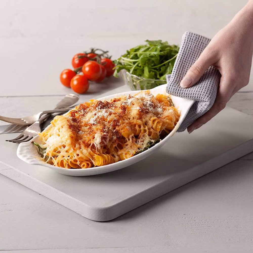 WM Bartleet & Sons White Porcelain Oval Traditional Gratin Dish with Handles, Diameter: 26 cm – 2
