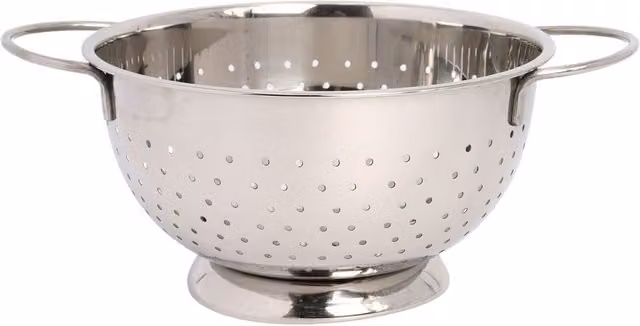 Buckingham Round Stainless Steel Colander Strainer in Silver, 7.2l