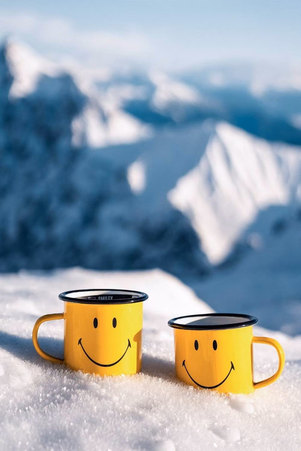 Suck UK Smiley Enamel Mug in Yellow, 350 ml – 5