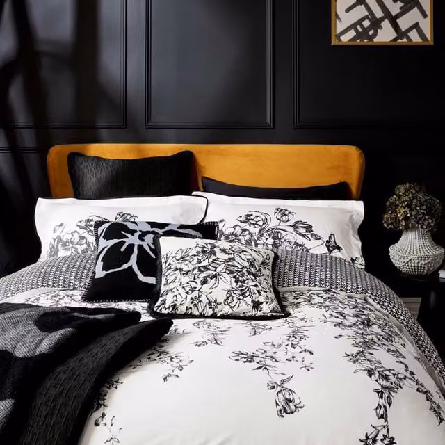 Ted Baker Elegance Floral Border Double Duvet Cover and Pillowcase Set, Black and White Jacquard Cotton, W: 140 cm, H: 200 cm – 1