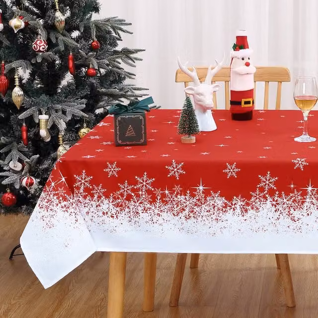 London Boutique 2-Piece Snowflake Christmas Tablecloth Set in Red and White, W: 137.16 cm x L: 177.8 cm