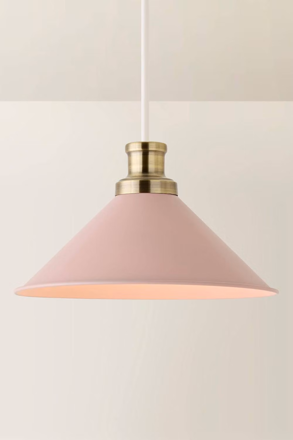 ValueLights Morgan Tapered Metal Rolled Edge Cone Lampshade in Baby Pink – 2