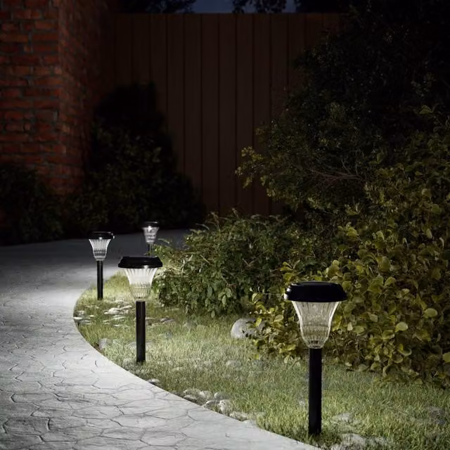 Berkfield Home Solar Pathway Lights with Ground Spikes, 12 Pack, Black