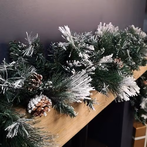 Samuel Alexander 2.7m Snow Flocked Christmas Garland with Pine Cones and Mixed Needles in Green – 2