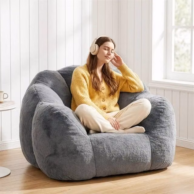 Nordara Grey Floral Faux Fur Bean Bag Chair with Shredded Memory Foam Filling, W/D/H: 110 x 110 x 67 cm