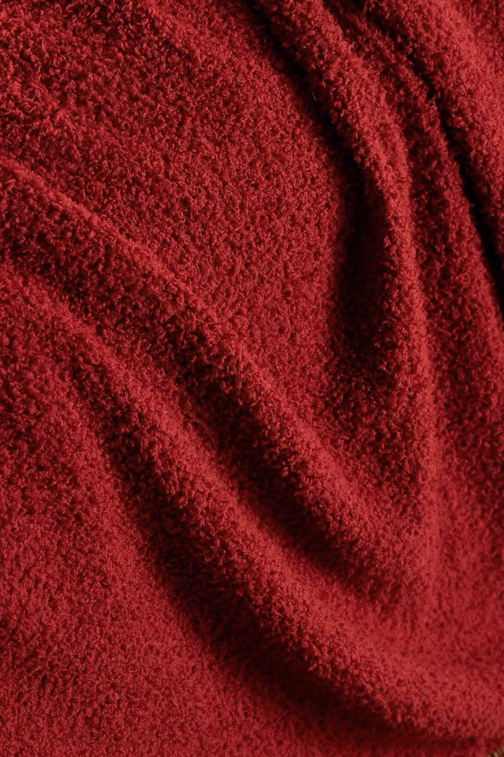 BHS Red and Orange Fluffy Teddy Bear Fleece Throw, W/D/H: 150 x 120 x 120 cm – 2