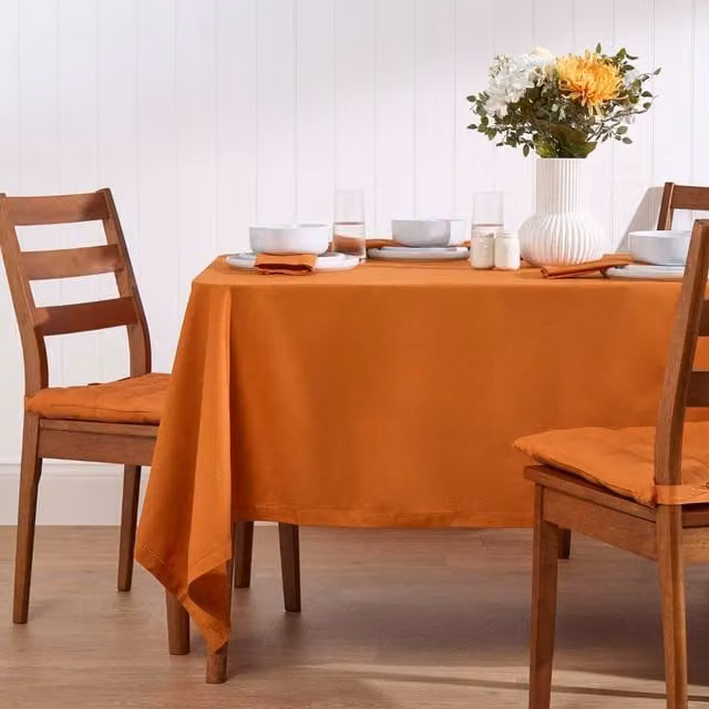 Homescapes Plain Orange Cotton Rectangular Tablecloth, W: 177.8 cm x D: 177.8 cm x H: 304.8 cm