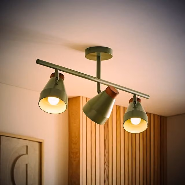 ValueLights Parker Walnut 3 Way Bar Ceiling Light in Green and Wood