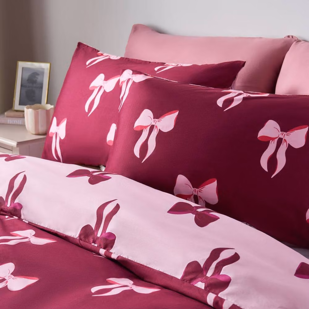 OHS Reversible Microfibre Bow Bedding Set with Duvet Cover and Pillowcase, Pink and Red, W/D/H: 200 x 200 x 200 cm – 7