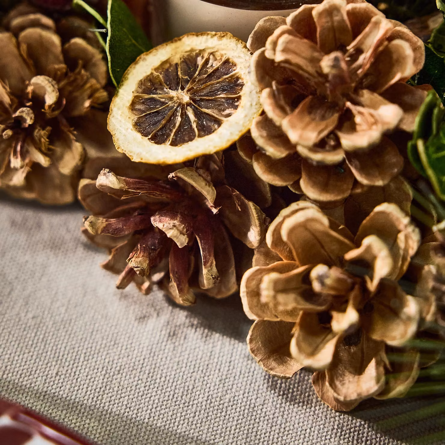 Dibor Citrus Spice Triple Table Centrepiece Christmas Decoration Candle and Tealight Holder, Brown, 39 cm – 4