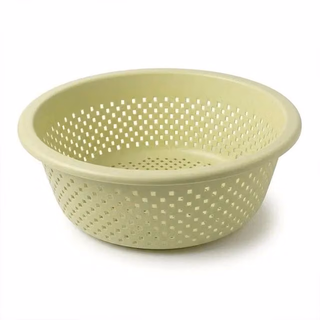 FLAVORA Large Round Plastic Colander Bowl in Multicolour and Beige, Diameter: 27 cm