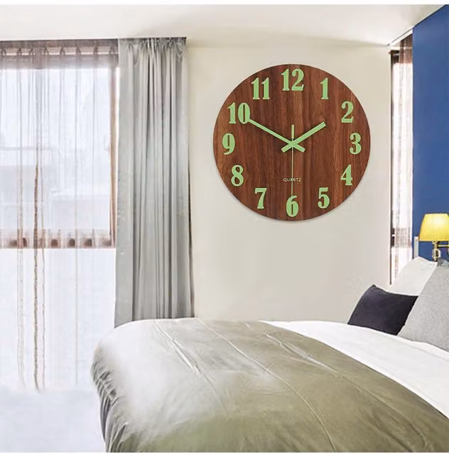 Living and Home Round Quartz Wall Clock with Illuminated Arabic Numerals in Brown Imitation Walnut Grain, Diameter: 30 cm