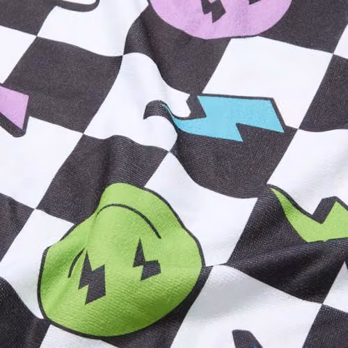 OHS Checkerboard Microfibre Beach Towel with Pocket and Bag, Quick-Dry Absorbent Sun Lounger Towel for Adults, W: 75 cm, L: 215 cm, Monochrome Smiley Checkerboard – 5