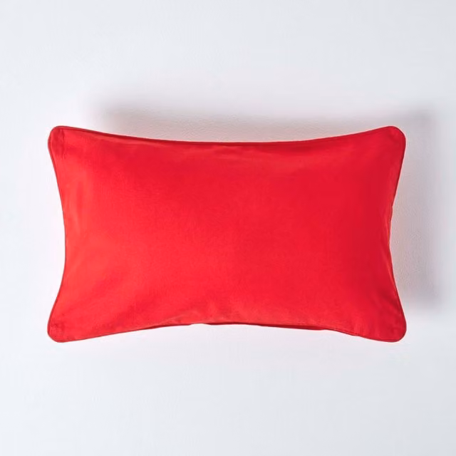 Homescapes Plain Red Cotton Rectangular Cushion Cover, W: 50 cm x H: 50 cm