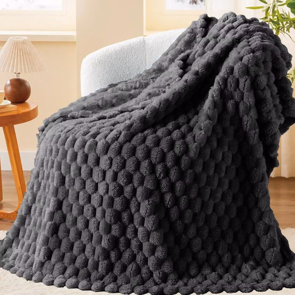 Velosso Chunky Popcorn Faux Fur Blanket in Silver/Grey, W: 200 cm, D: 240 cm – 3