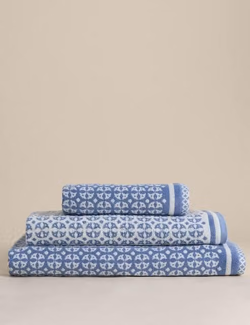 M&S Fluffy Pure Cotton Geometric Circle Towel in Blue