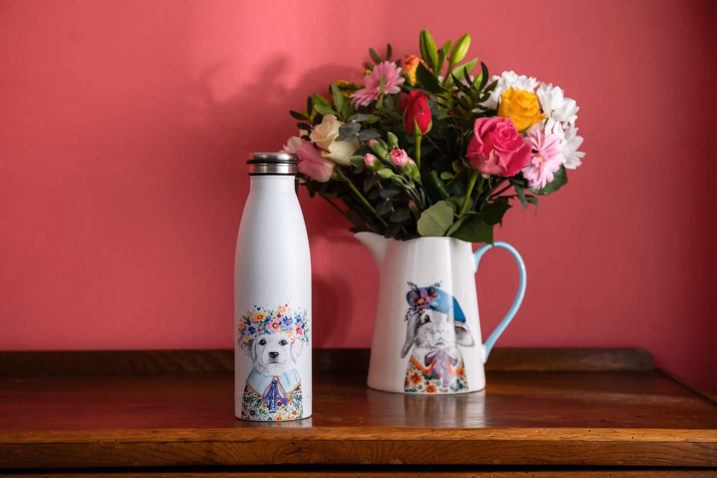 Mikasa Tipperleyhill Insulated Stainless Steel Water Bottle with Puppy Illustration, White and Multicolour, 500ml – 5
