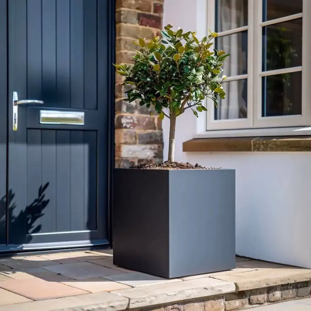 Tulipy Galvanised Steel Square Planter, Grey, W: 40 cm, D: 40 cm, H: 40 cm – 7